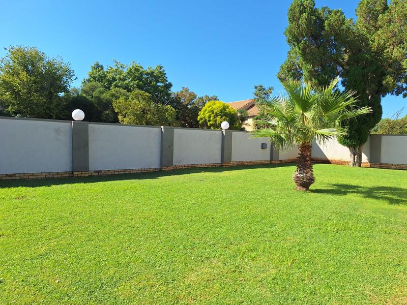 4 Bedroom Property for Sale in Flamwood North West
